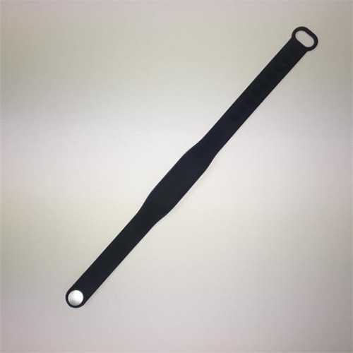 Fitness armband čipový úzky Sillicon rubber Mifare S50 1kb, čierna