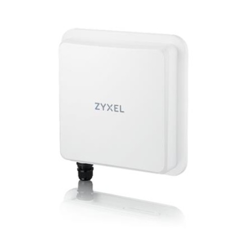 Zyxel FWA710, 5G Outdoor Router,Standalone/Nebula with 1 year Nebula Pro License, 2.5G LAN, EU and UK
